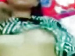 Malaíska - awek malu-malu kucing