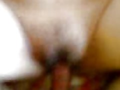 Sri lankan tamil mamma með mjólk, brjóstin